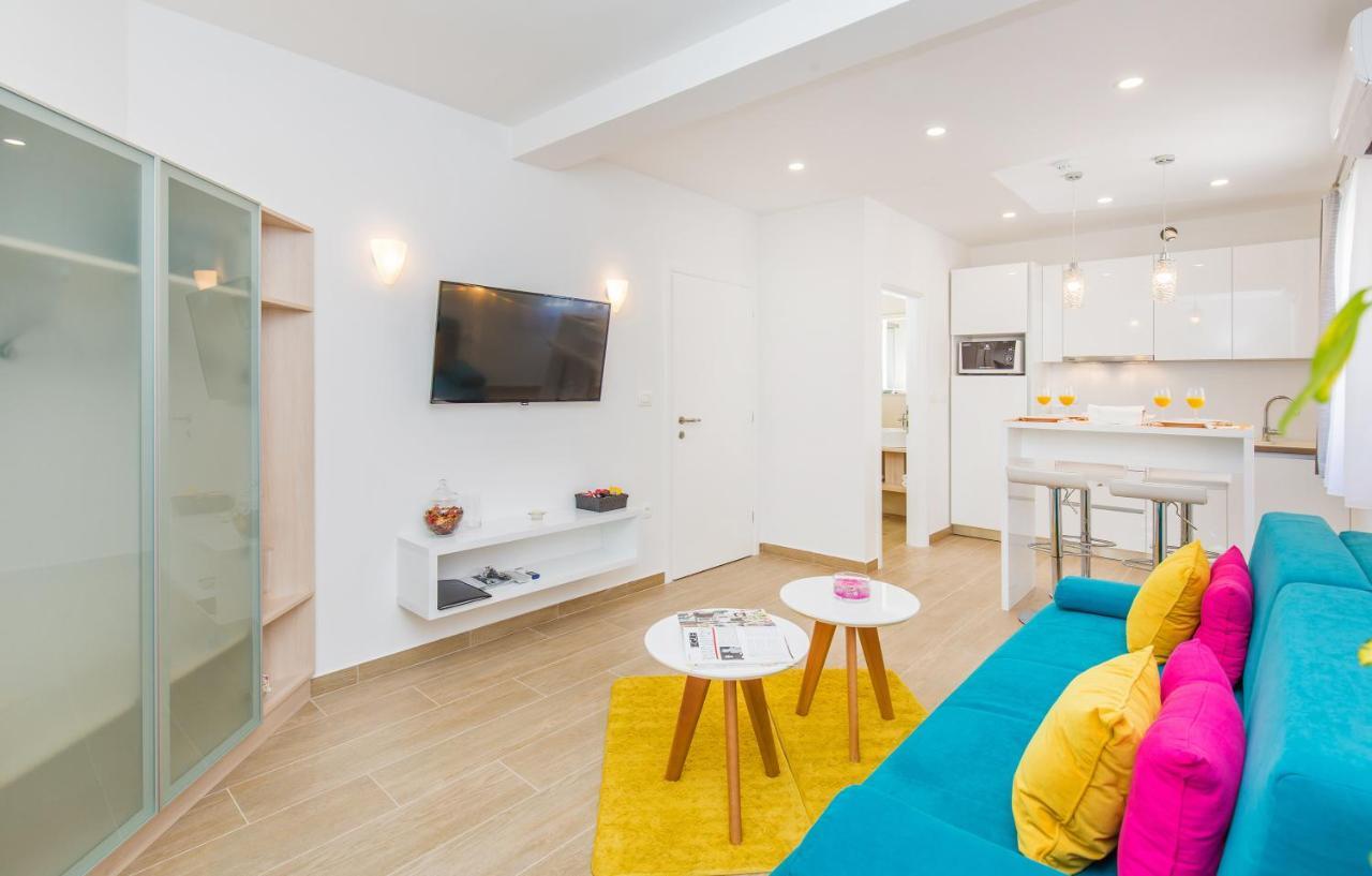 Boutique Flamingo B&B Mlini Luaran gambar