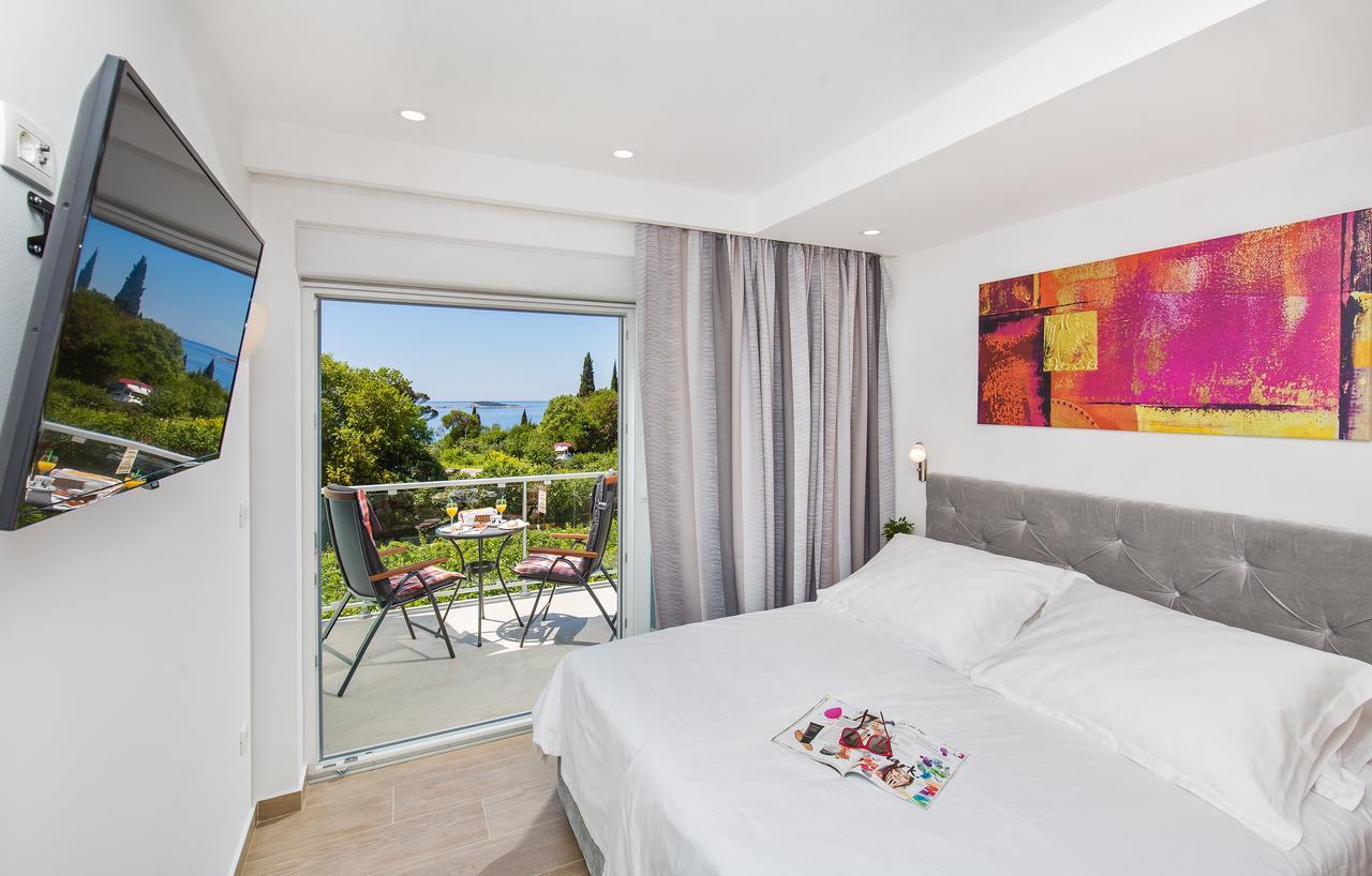 Boutique Flamingo B&B Mlini Luaran gambar
