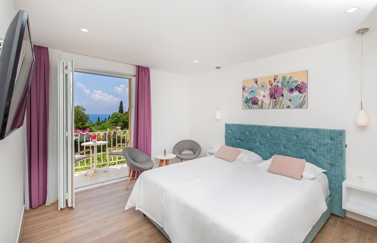 Boutique Flamingo B&B Mlini Luaran gambar