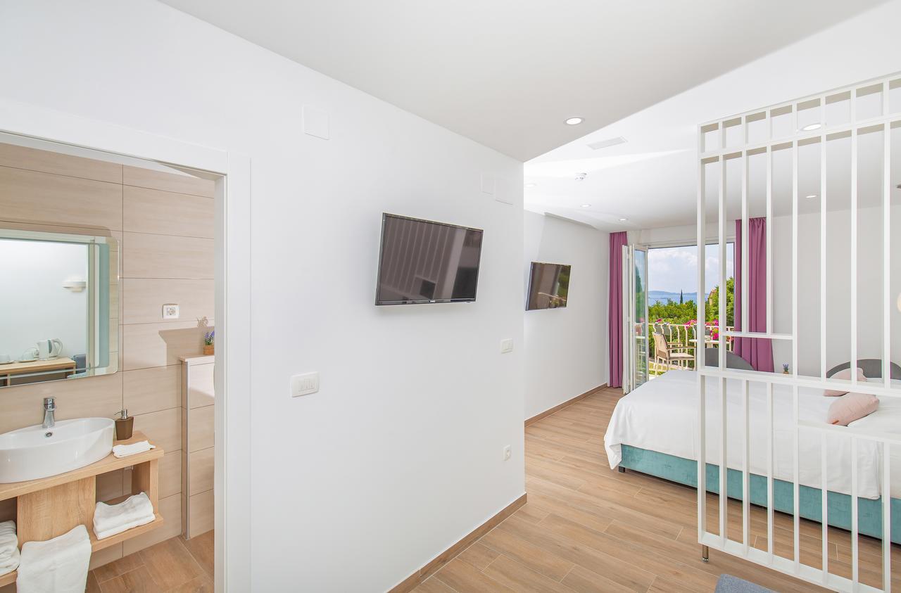 Boutique Flamingo B&B Mlini Luaran gambar