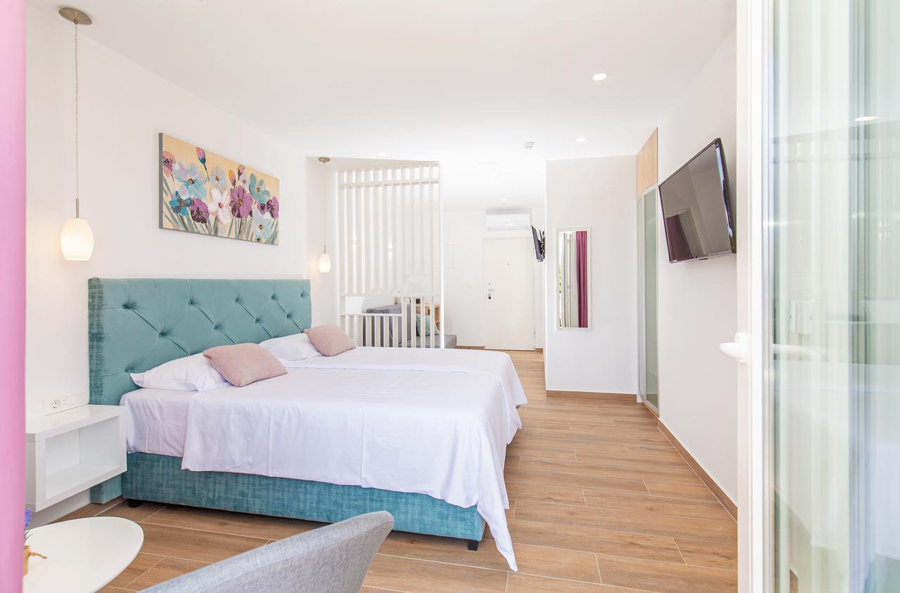 Boutique Flamingo B&B Mlini Luaran gambar