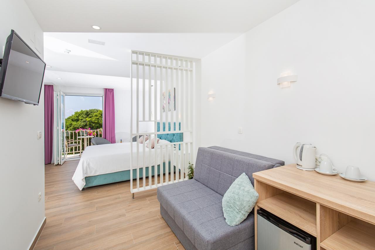 Boutique Flamingo B&B Mlini Luaran gambar